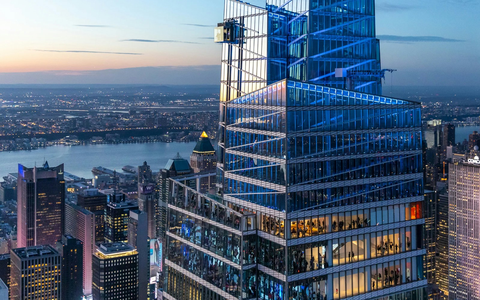 Visiting SUMMIT One Vanderbilt at Sunset